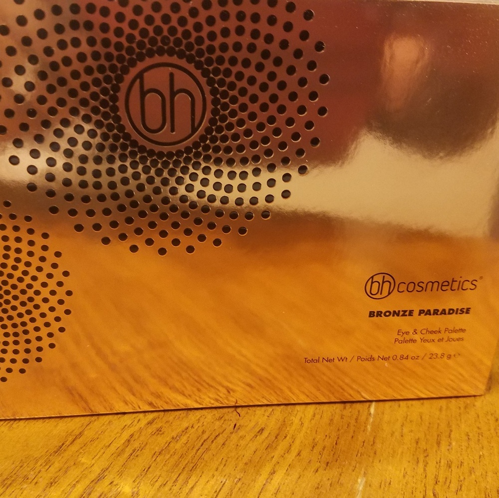BH Cosmetics Bronze Paradise Eye & Cheek Palette - Picture 4 of 4